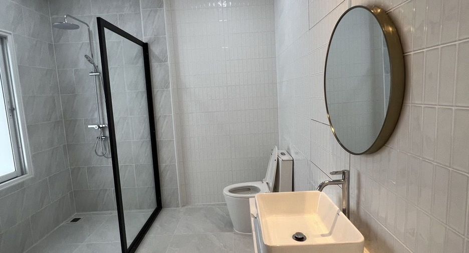 Casa adosada en venta de 3 habitaciones en Mueang Phuket, Phuket