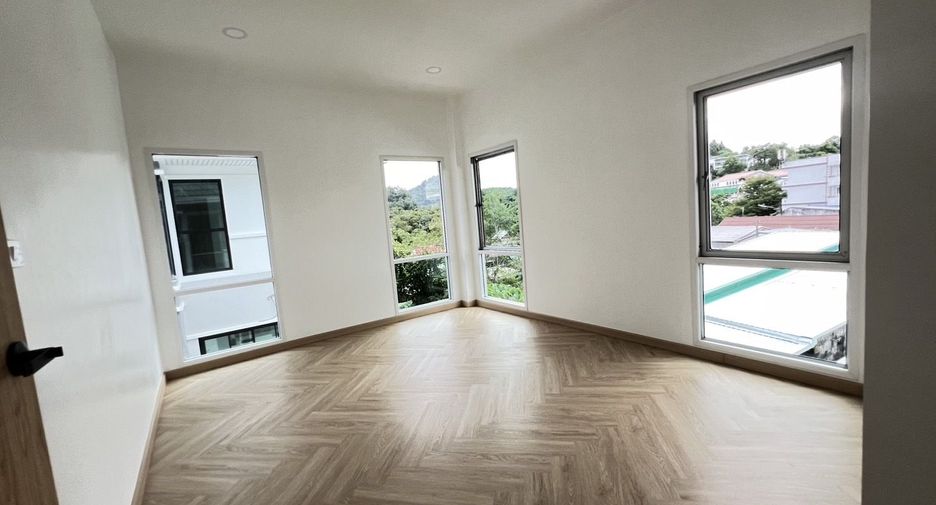 Casa adosada en venta de 3 habitaciones en Mueang Phuket, Phuket