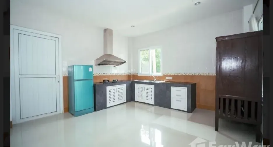 For sale 3 bedrooms villa in Mueang Phuket, Phuket