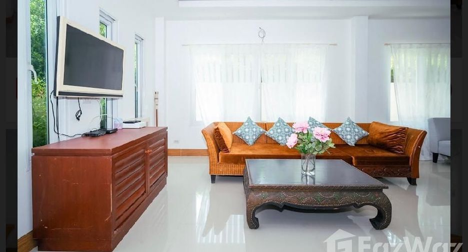 For sale 3 bedrooms villa in Mueang Phuket, Phuket