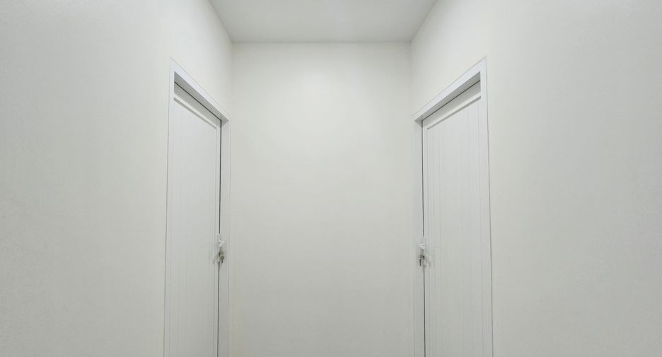 For sale 2 bedrooms townhouse in Bueng Kum, Bangkok