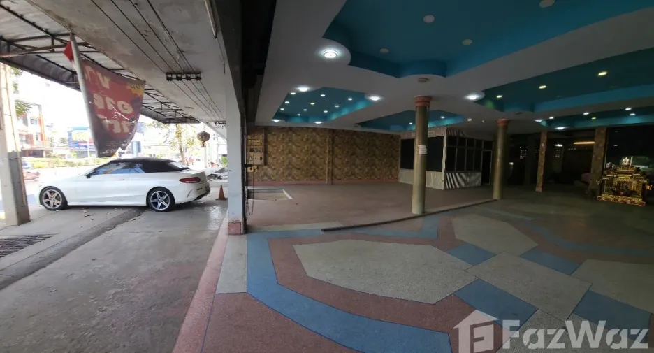 For sale 12 bedrooms office in Mueang Nakhon Ratchasima, Nakhon Ratchasima