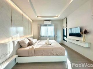 Casa en alquiler de 4 habitaciones en Mueang Phuket, Phuket