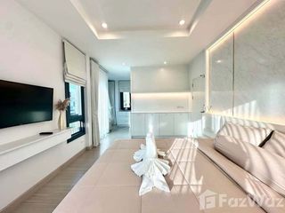 Casa en alquiler de 4 habitaciones en Mueang Phuket, Phuket