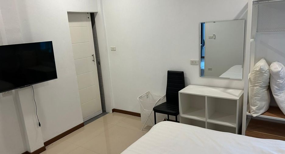 For rent 2 bedrooms villa in Mueang Phuket, Phuket