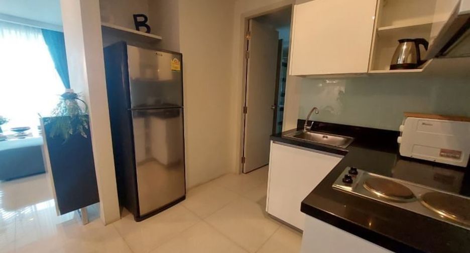 For sale 1 bed condo in Watthana, Bangkok