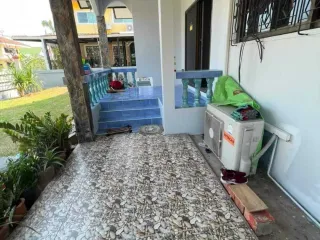 À vendre 3 chambres maison à Mueang Lop Buri, Lopburi