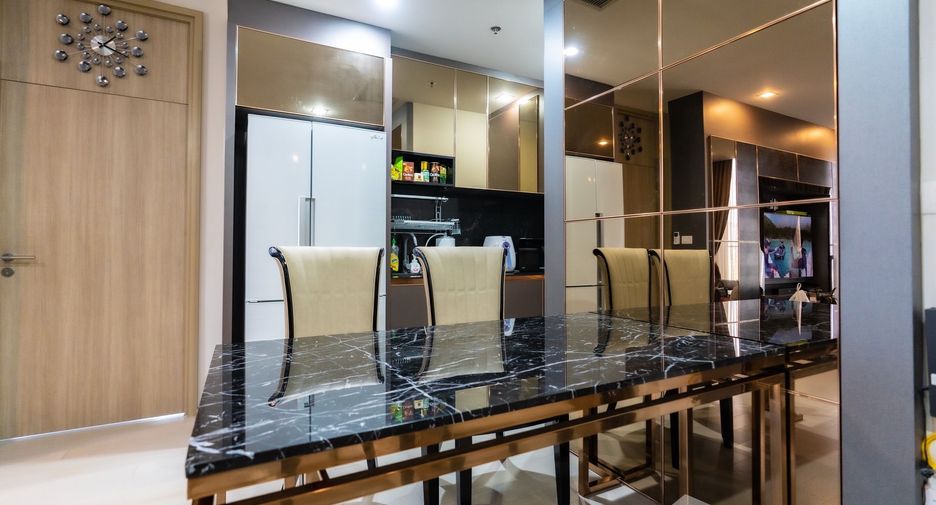 For sale 2 bedrooms condo in Pathum Wan, Bangkok