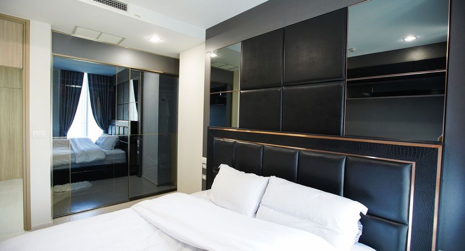 For sale 2 bedrooms condo in Pathum Wan, Bangkok