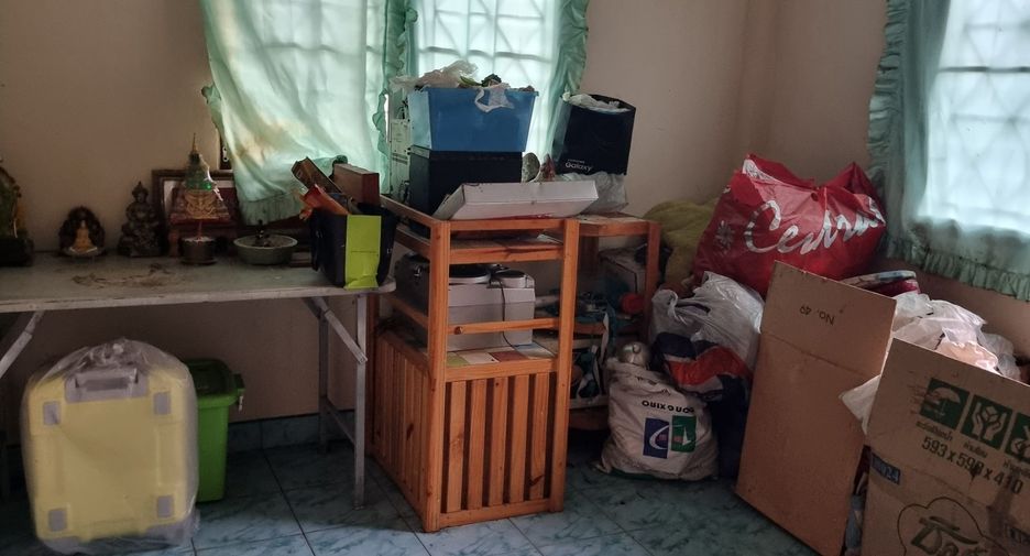 For sale 4 ベッドルーム house in Mueang Ratchaburi, Ratchaburi