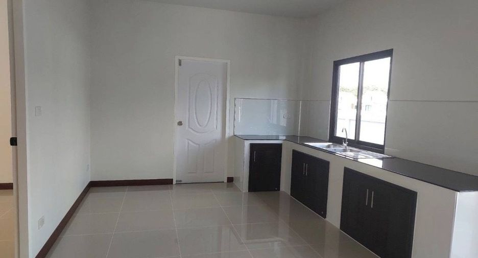 For sale 4 bedrooms house in Mueang Udon Thani, Udon Thani