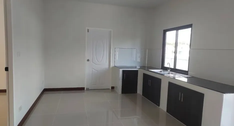 For sale 4 bedrooms house in Mueang Udon Thani, Udon Thani