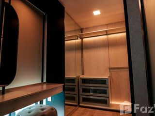Casa en venta de 5 habitaciones en Saphan Sung, Bangkok