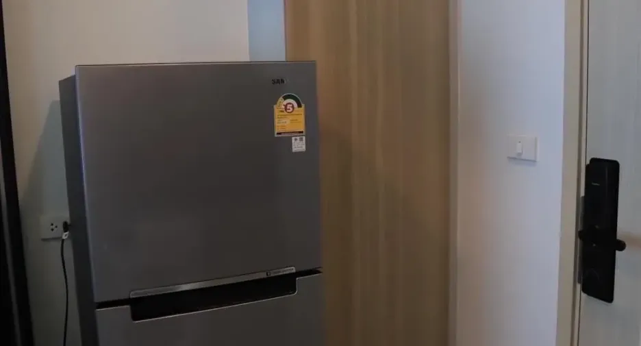 For sale 1 bed condo in Mueang Samut Prakan, Samut Prakan