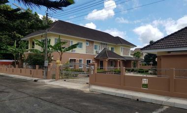 À vendre 4 chambres maison à Mueang Chiang Rai, Chiang Rai