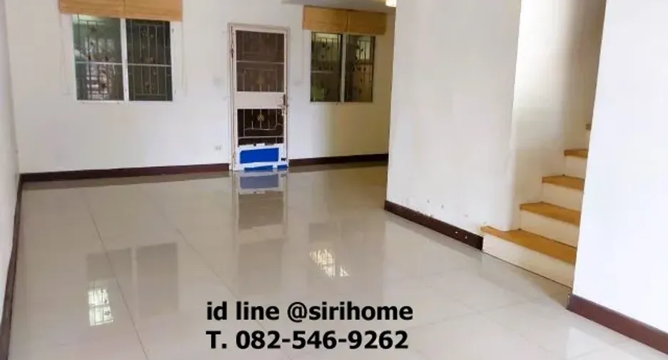 Reihenhaus zum Kauf mit 3 Zimmer in Nong Khaem, Bangkok