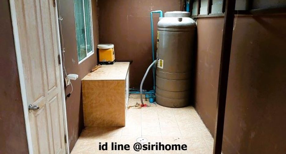 Reihenhaus zum Kauf mit 3 Zimmer in Nong Khaem, Bangkok