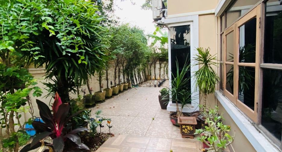 Casa en venta de 4 habitaciones en Thawi Watthana, Bangkok