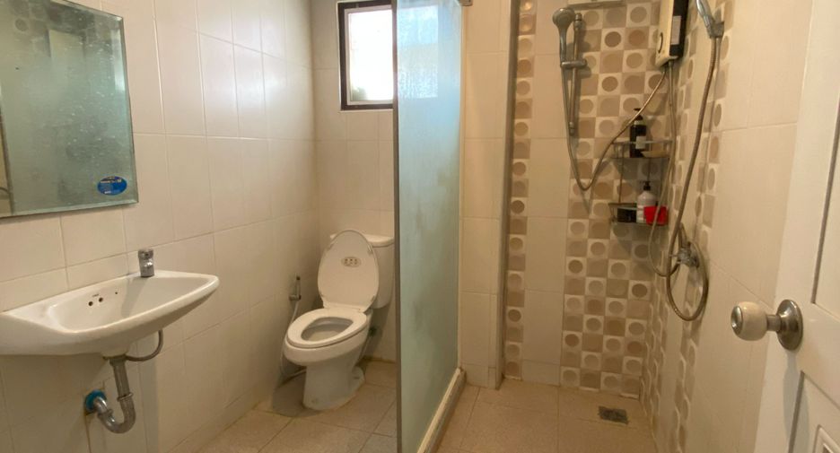 Casa en venta de 4 habitaciones en Thawi Watthana, Bangkok