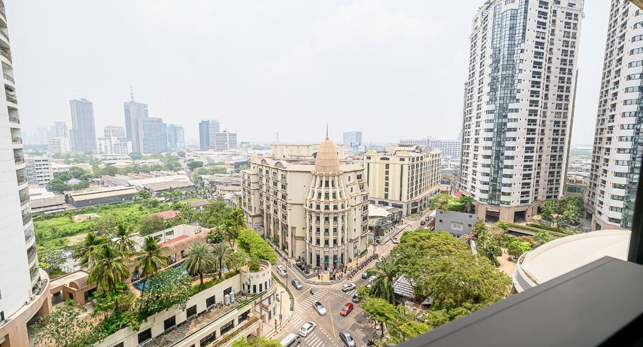 For sale 2 bedrooms condo in Khlong Toei, Bangkok