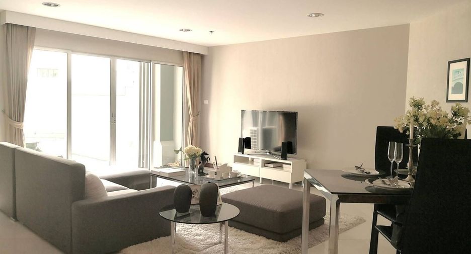 For sale 5 bedrooms condo in Huai Khwang, Bangkok