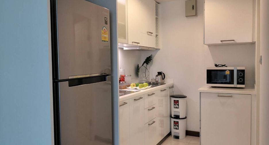 For sale 5 bedrooms condo in Huai Khwang, Bangkok