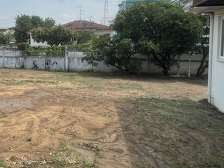 Продажа Участок в Mueang Samut Prakan, Самутпракан