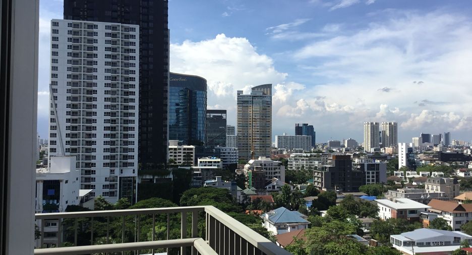 For sale and for rent 1 bed condo in Watthana, Bangkok