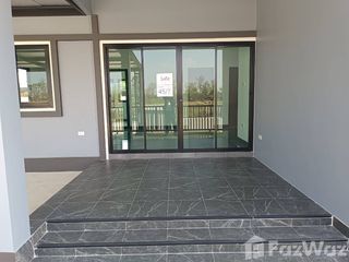 For sale 3 bedrooms house in Phanat Nikhom, Chonburi