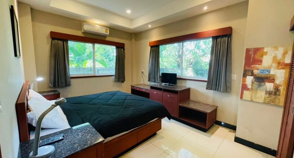 For sale 6 bedrooms villa in Mueang Chiang Rai, Chiang Rai