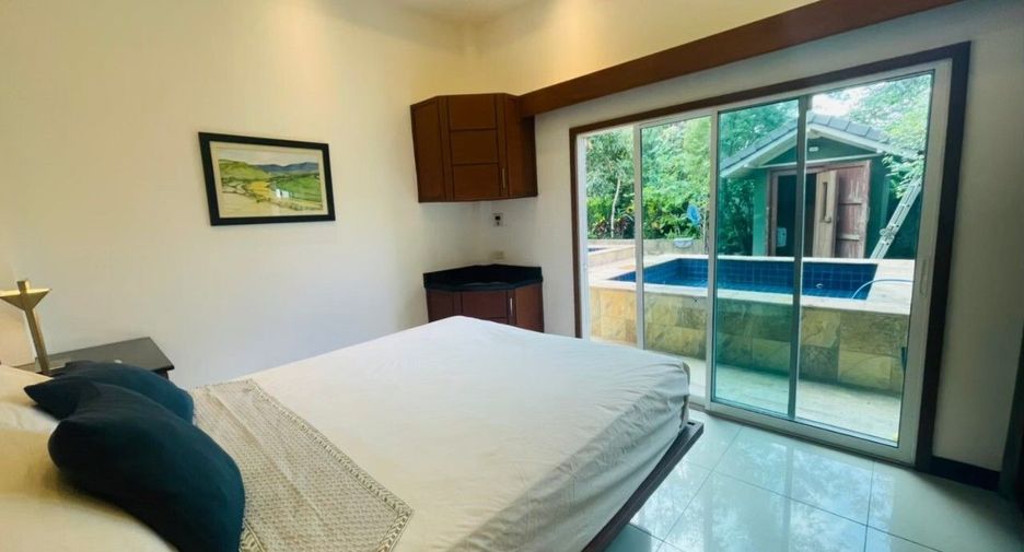 For sale 6 bedrooms villa in Mueang Chiang Rai, Chiang Rai