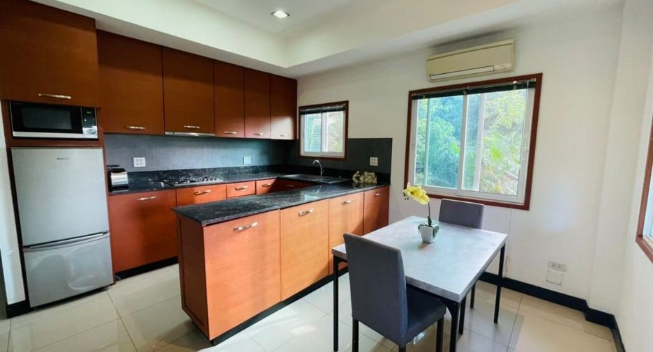 For sale 6 bedrooms villa in Mueang Chiang Rai, Chiang Rai
