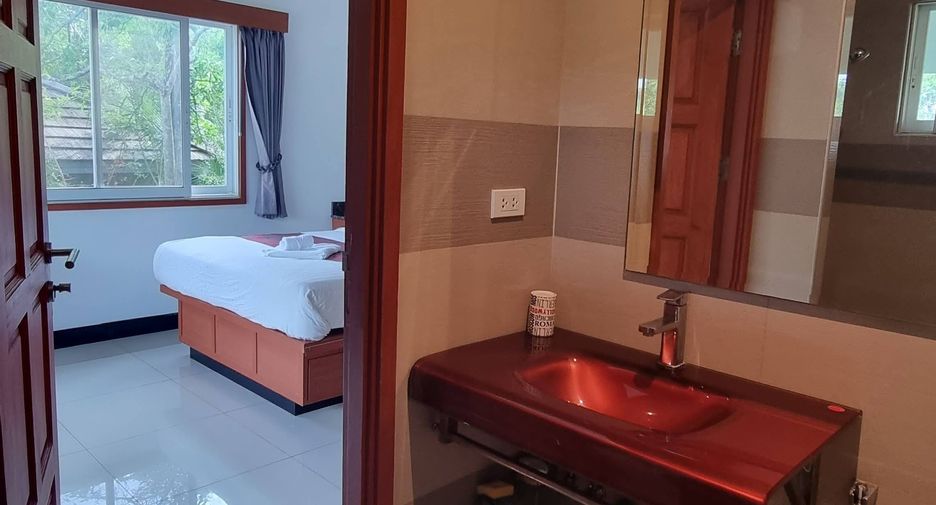 For sale 6 bedrooms villa in Mueang Chiang Rai, Chiang Rai