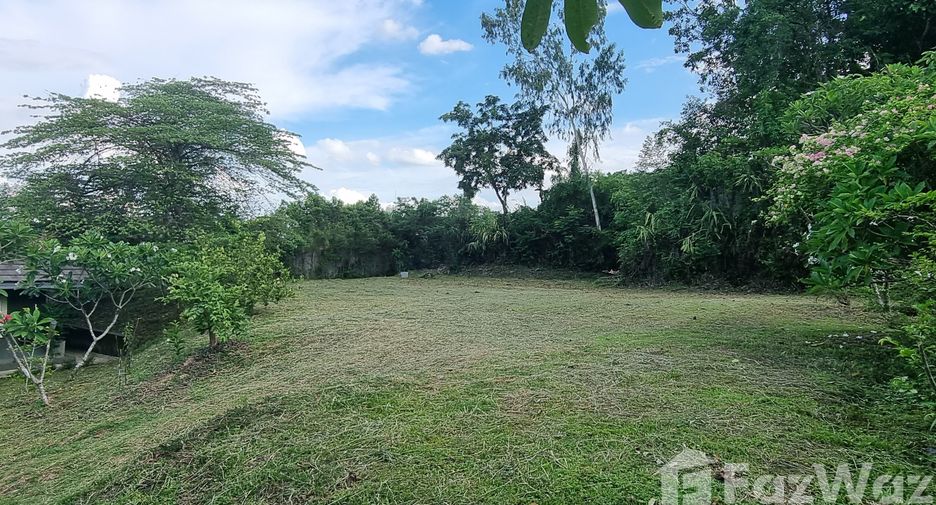 For sale 6 bedrooms villa in Mueang Chiang Rai, Chiang Rai