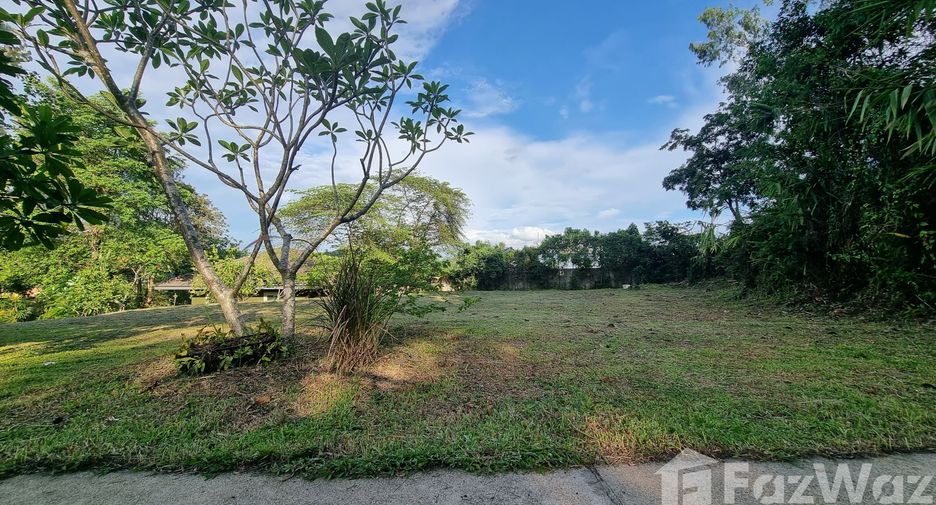 For sale 6 bedrooms villa in Mueang Chiang Rai, Chiang Rai