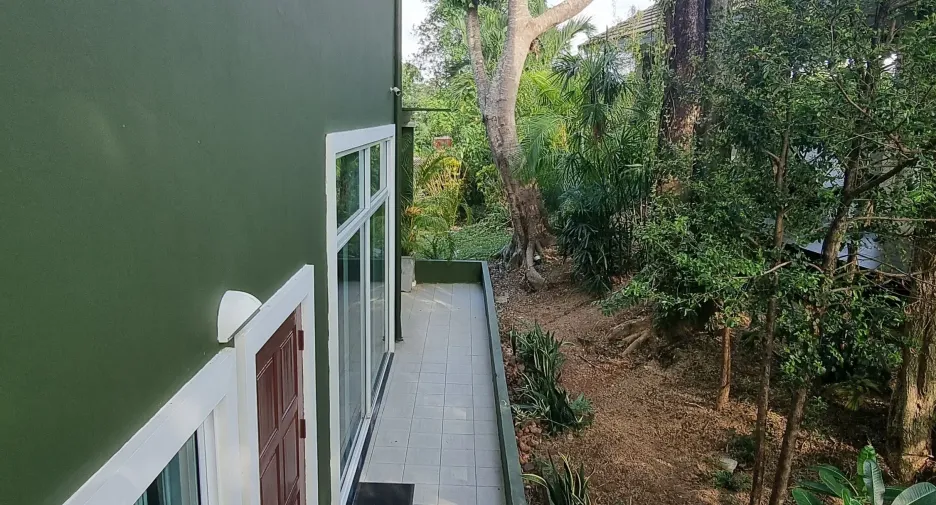 For sale 6 bedrooms villa in Mueang Chiang Rai, Chiang Rai