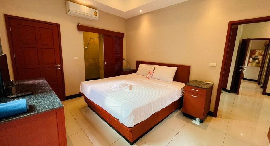 For sale 6 bedrooms villa in Mueang Chiang Rai, Chiang Rai