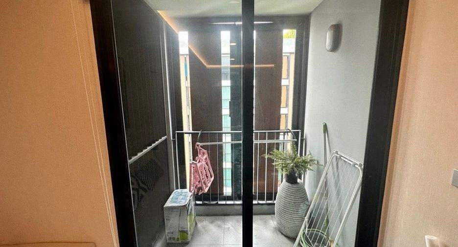 出售 2 卧室 公寓 在 Khlong Toei, 曼谷