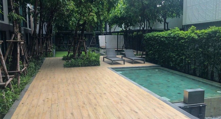出售 2 卧室 公寓 在 Khlong Toei, 曼谷