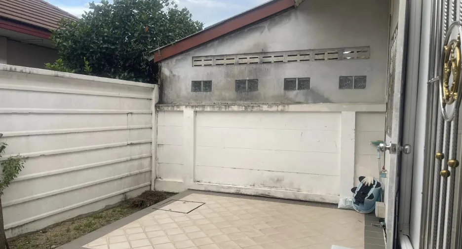 À vendre 4 chambres maison de ville à Mueang Nakhon Si Thammarat, Nakhon Si Thammarat