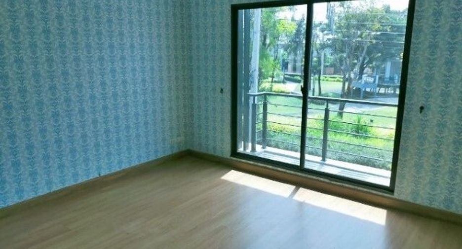 À vendre 3 chambres maison à Bang Phli, Samut Prakan