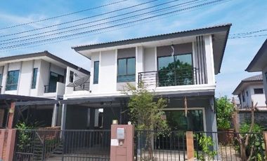ขาย 3 ห้องนอน บ้านเดี่ยว ใน บางพลี, สมุทรปราการ