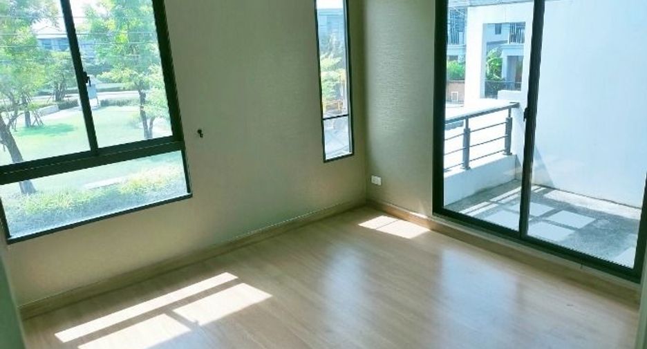 À vendre 3 chambres maison à Bang Phli, Samut Prakan