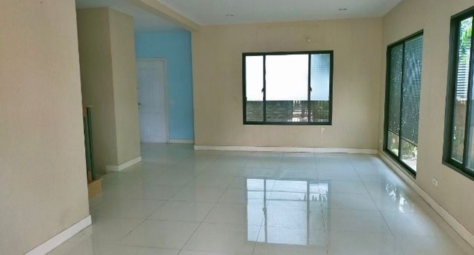 À vendre 3 chambres maison à Bang Phli, Samut Prakan