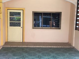 For sale 2 ベッドルーム townhouse in Phutthamonthon, Nakhon Pathom