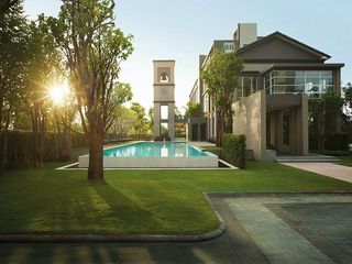 For sale 1 bed condo in Bang Bo, Samut Prakan