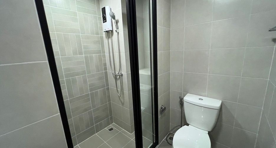 For rent studio condo in Khlong Luang, Pathum Thani