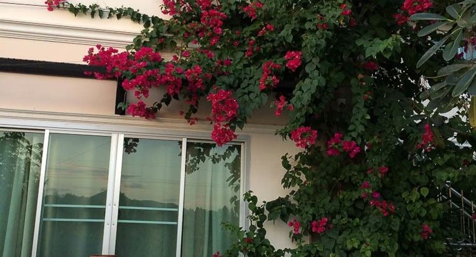 For sale 6 bedrooms house in Mueang Loei, Loei