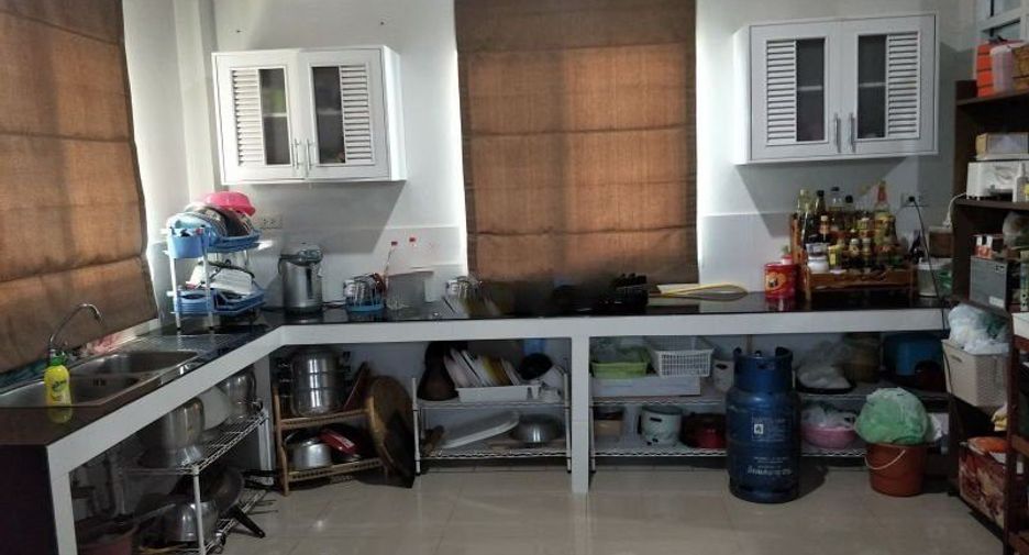 For sale 3 bedrooms house in Mueang Nongbua Lamphu, Nong Bua Lamphu