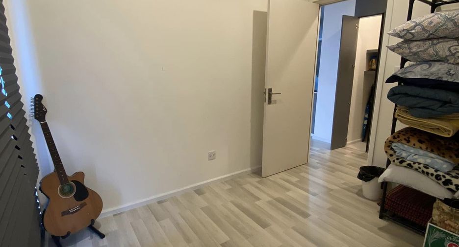 For sale and for rent 2 bedrooms condo in Bang Kho Laem, Bangkok